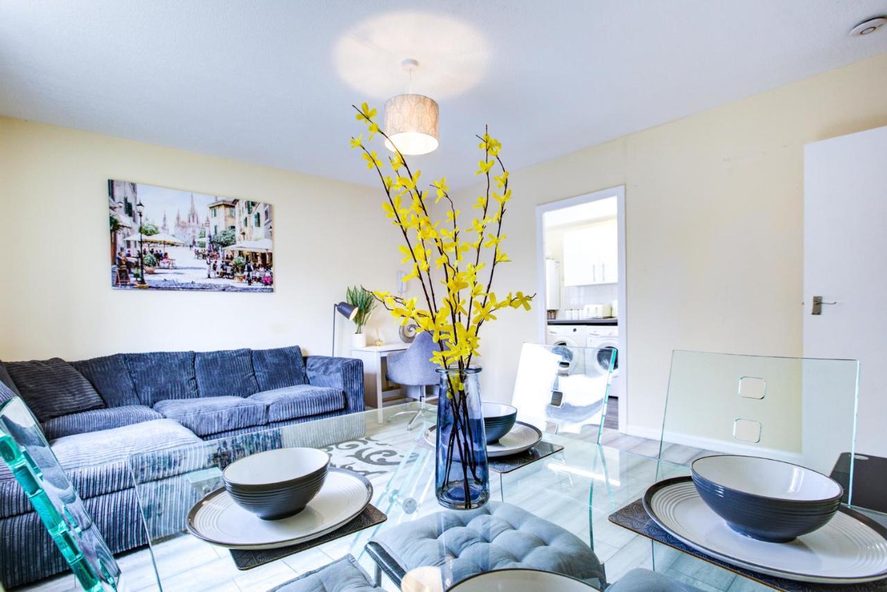Spacious Urban Apartment In Croydon Dış mekan fotoğraf